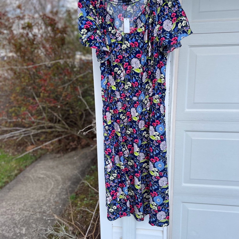 NWT Talbots Pretty Navy Butterflies & Floral Tea Length Elastic Waist Dr…